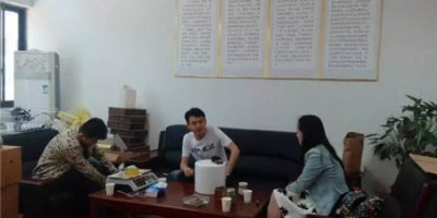 河南穷小伙网上卖农特产 创业当董事长月入20万